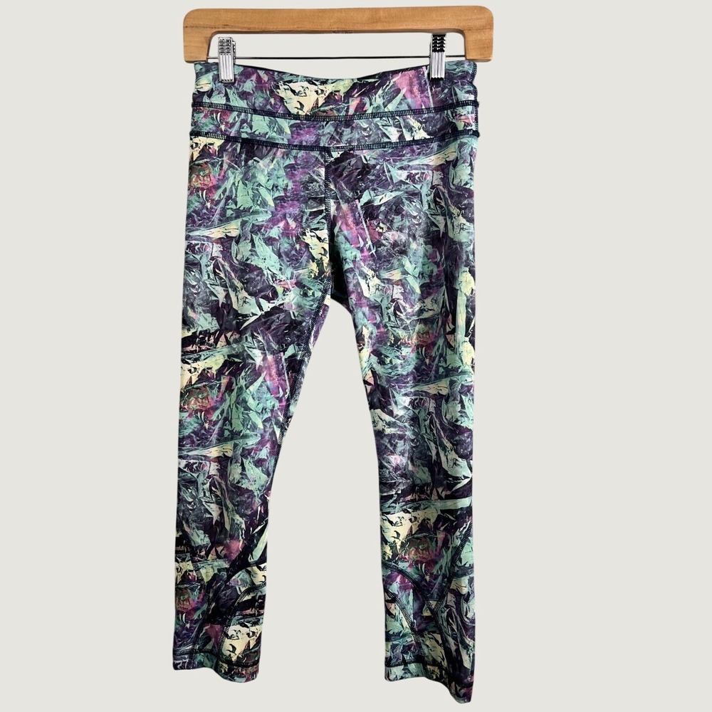 Lululemon Leggings Size 4 Multi Color Speed Up Crop Abstract Print Activewear